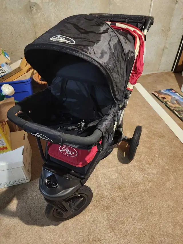 Baby Jogger City Elite stroller with lots of accessories inluded in Strollers, Carriers & Car Seats in Ottawa - Image 8