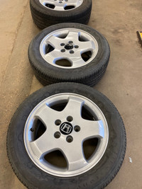 Honda aluminum wheels with all season tires