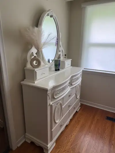 Classic White Dresser with Mirror – Excellent Condition, View more