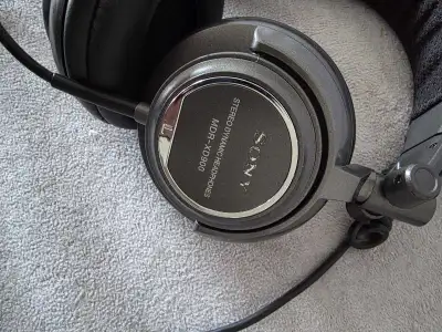Sony MDR-XD900 Stereo Dynamic Headphones, View more