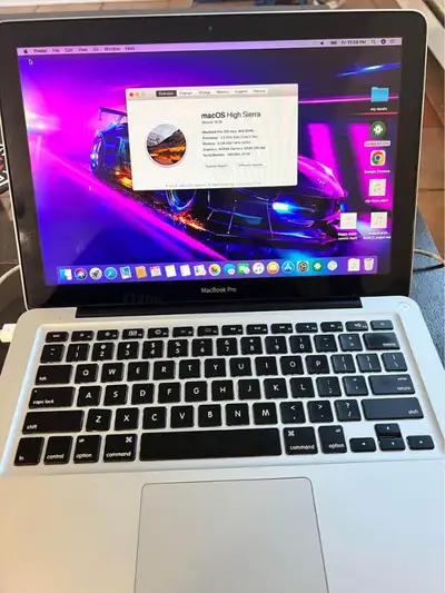 Apple MacBook Pro mid 2010 13 inch 4gb ram 500gb SSD $100