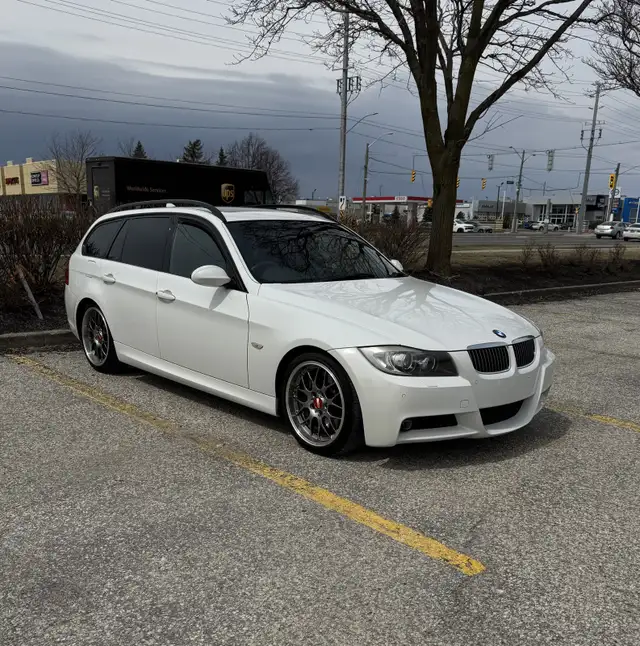 2008 BMW E91 335i in Cars & Trucks in Markham / York Region - Image 3