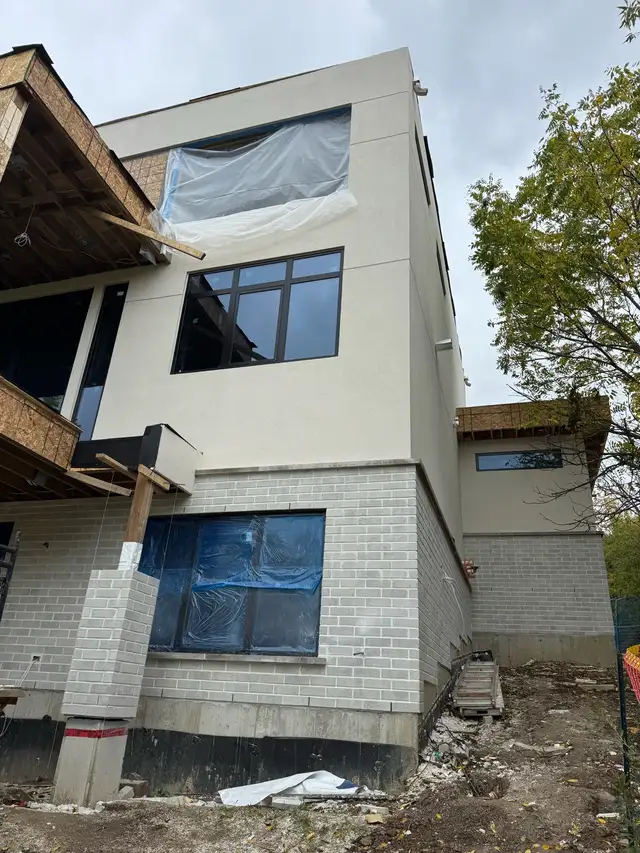 Construction/Stucco in Construction & Trades in Hamilton - Image 3