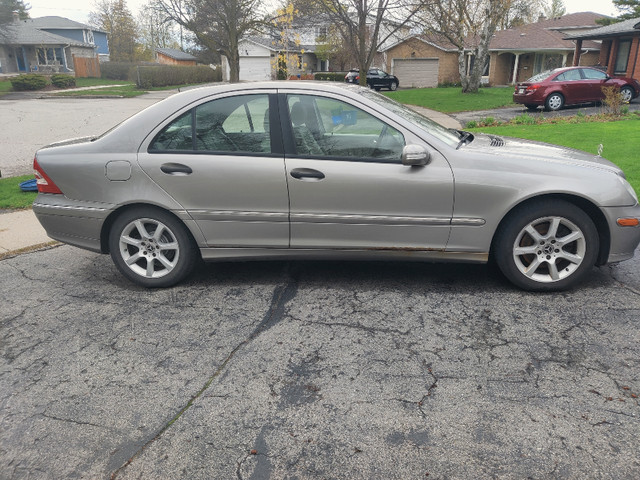 Mercedes Benz C240 in Cars & Trucks in Kitchener / Waterloo - Image 2