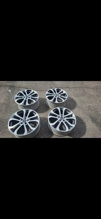 JANTES....MAGS....MERCEDES 19" 5x112 8.5 x 19 ET59 EN EXCELLENTE CONDITION A QUI LA CHANCE APPELEZ R...