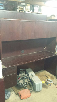For sale Desk With upper Cabinet