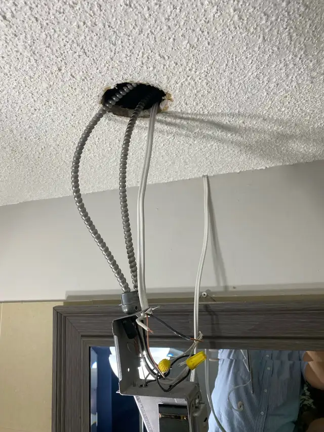 Master Electrician 584651910373058568