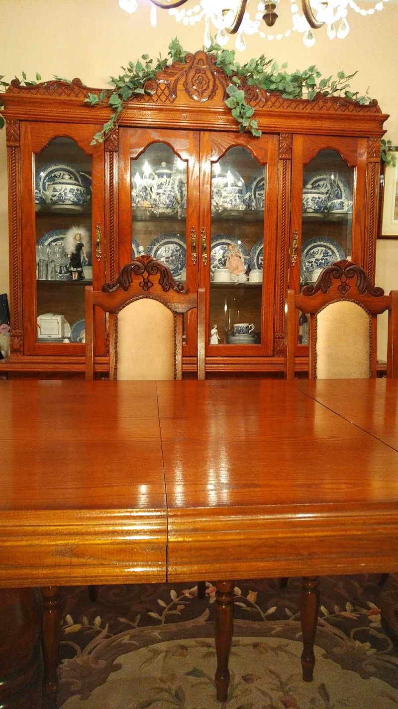 Dining Room Set with matching Hutch Dining Tables & Sets City of