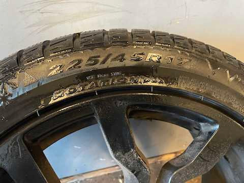 B250 Mercedes Benz winter tires and rims in Tires & Rims in St. Catharines - Image 2