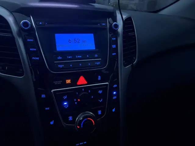2017 Hyundai Elantra GT569252791725608967