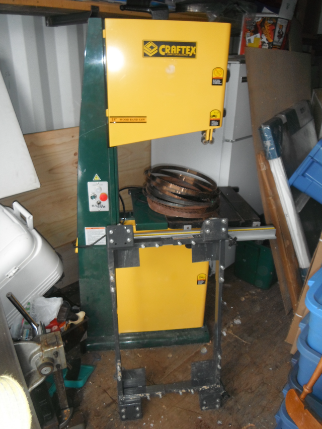 Woodworking shop tools clearance sale. in Power Tools in Ottawa - Image 2