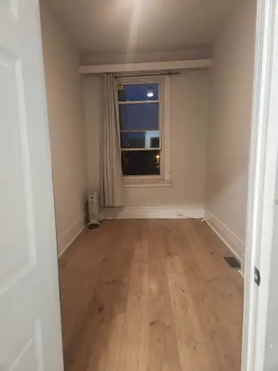 A private room for rent in Toronto