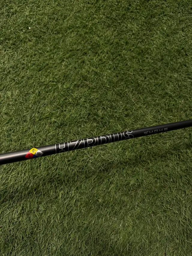 Titleist U500 4 Iron in Golf in Windsor Region - Image 5