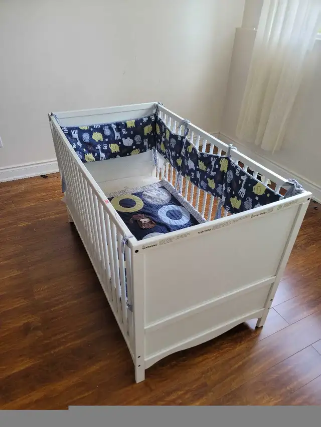 IKEA SOLGUL Crib with mattresses, blank and side cushion. in Cribs in Mississauga / Peel Region - Image 4