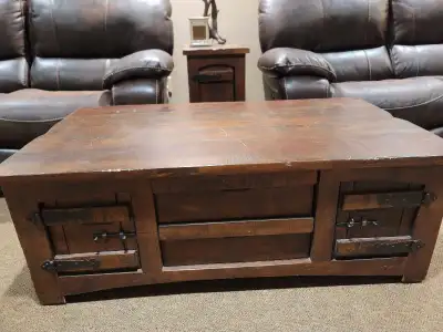 Beautiful 3-Piece Coffee Table Set, View more