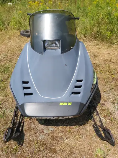Snowmobile is 2 cyl, 530 cc, liquid cooled, oil injection. Was running, but lost its fire, good for...