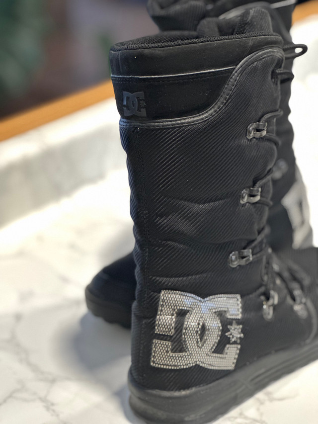 DC Black Winter Boots Size 8.5 in Women's - Shoes in Winnipeg - Image 3