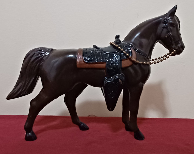 Vintage Spelter Metal Horse, Excellent Condition in Arts & Collectibles in Chatham-Kent - Image 2