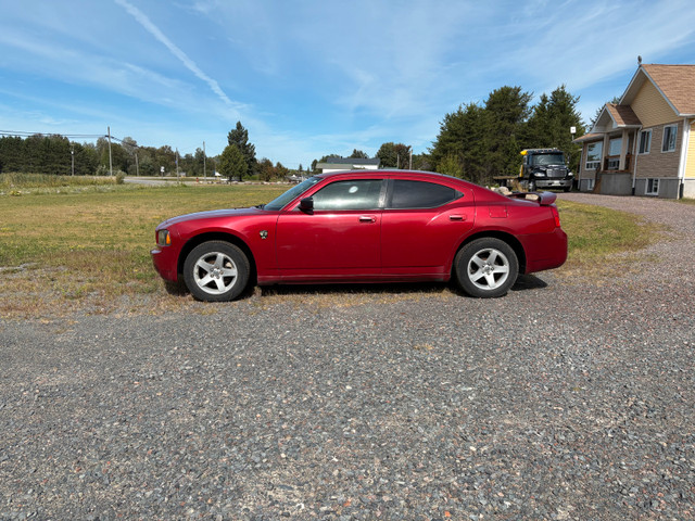 2009 dodge charger  in Cars & Trucks in North Bay - Image 3