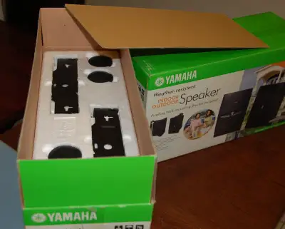Yamaha NS-AV1 - BLACK - new in the box, View more