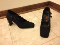 Black Fabric Heels Shoes – Size 7 - Like NEW $20