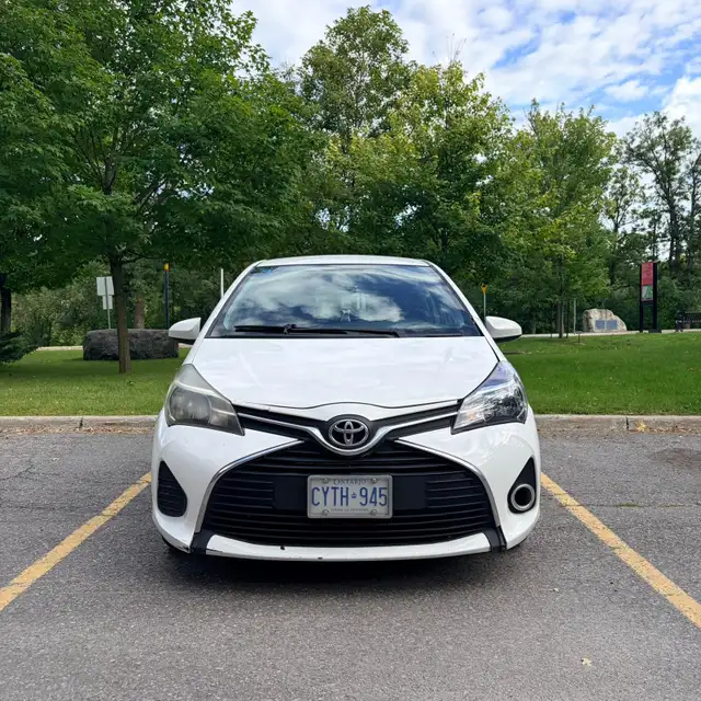 2015 Yaris LE