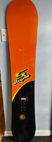 Staple snowboards moto series 155 centimetres 