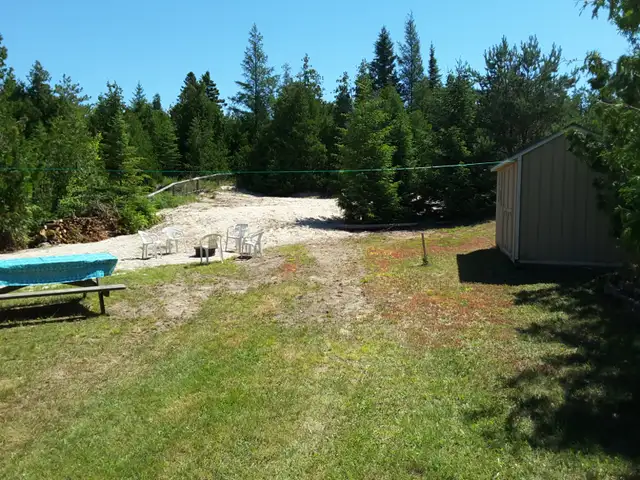 Cottage for Rent - Sauble Beach in Ontario in Canada - Image 9