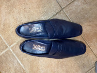 Men’s blue Ferragamo leather loafers / dress shoes 