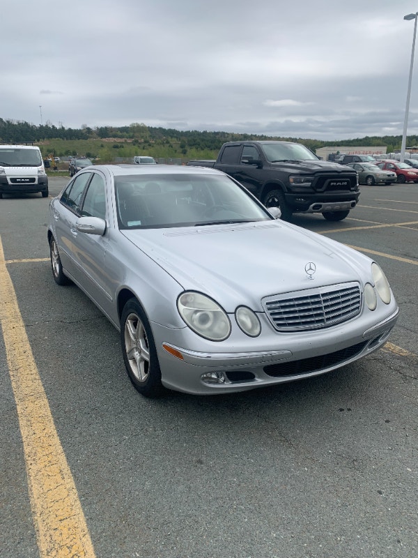 2003 Mercedes Benz e320 4 dr sedan Cars & Trucks City of Halifax