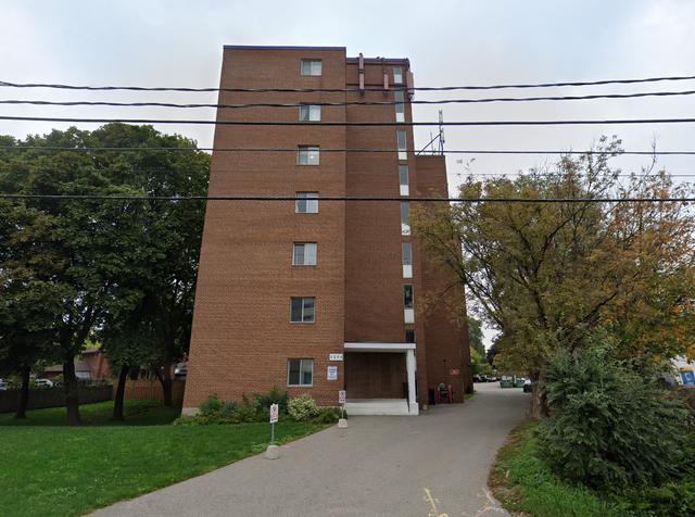 1 Bedroom Apartment - Kipling and Dundas Available March 1