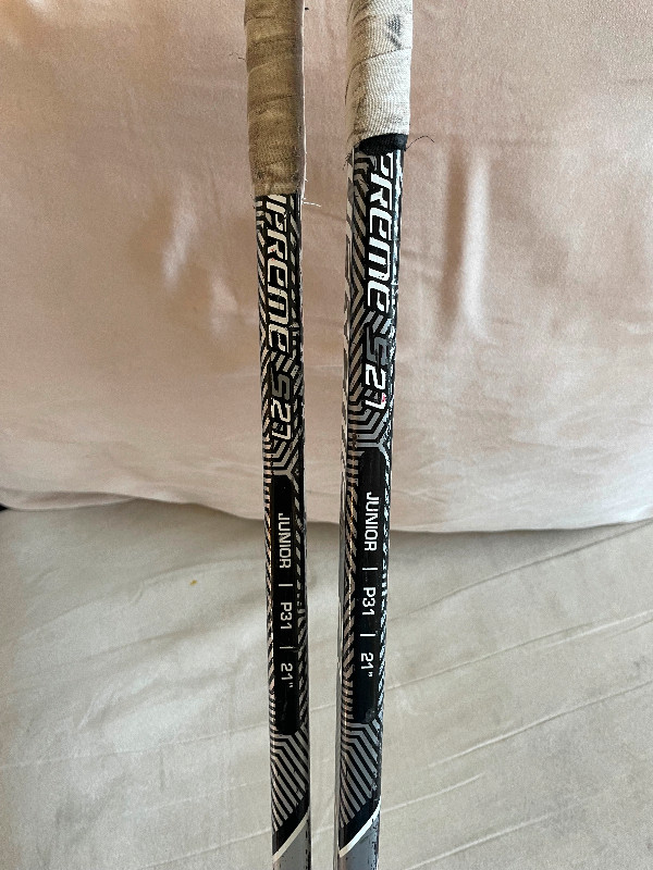 Bauer Supreme Junior Goalie Sticks 21” paddle size. in Hockey in City of Toronto - Image 2