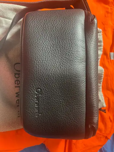 Oberwerth Leica Fuji black Pure Leather Camera Bag Never used. Comes with everything including dust...