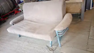 Futons Queen, standard, divan en cuir, Lit, literie Queen, View more