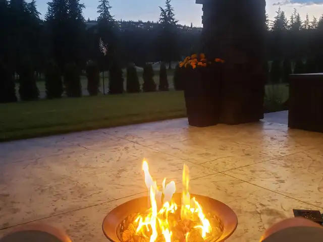 Outdoor Natural Gas Firebowl in Outdoor Décor in Kamloops - Image 4