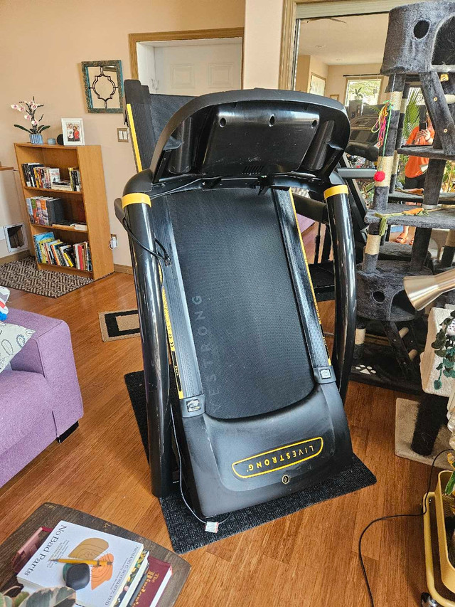 Livestrong LS 8.0T Folding Treadmill in Exercise Equipment in Strathcona County - Image 2