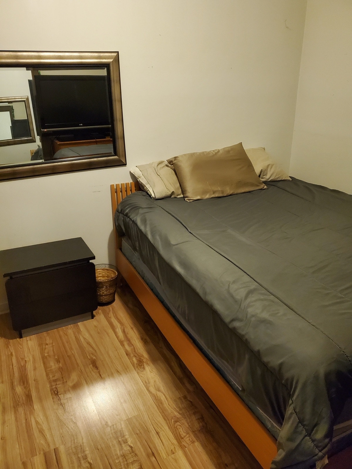 room for rent Sept 1 — photo 1