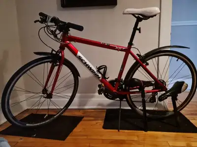 Velo route / ville - Bicycle road / city, View more