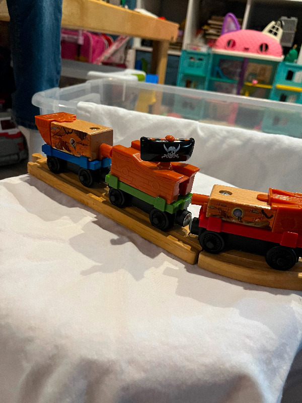 Thomas the train - Pirate ship in Toys & Games in Oshawa / Durham Region - Image 2
