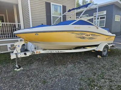 2006 Sea Ray 185 Sport with: - tower - swim platform - bimini top - am/fm stereo - fish finder - boa...