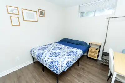 Private Rooms available for short term rental in Pickering on West Shore Blvd. Prices for 1 Guest /...