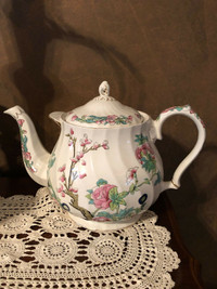 Sadler 18 cup Giant Tea Pot