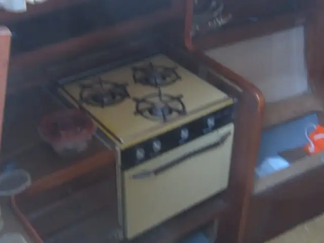 28 foot sailboat in Sailboats in Nanaimo - Image 3