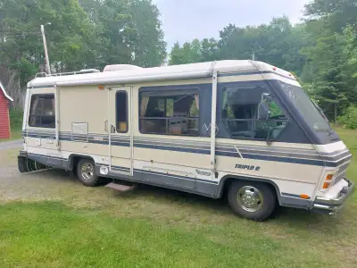 MVI valid until 09/2026. Older Class A in fair condition. Original owners from British Columbia. The...