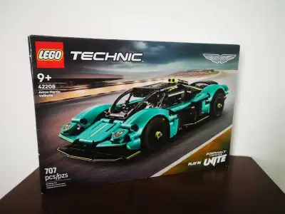 *NEW* LEGO Technic #42208 Aston Martin Valkyrie, View more