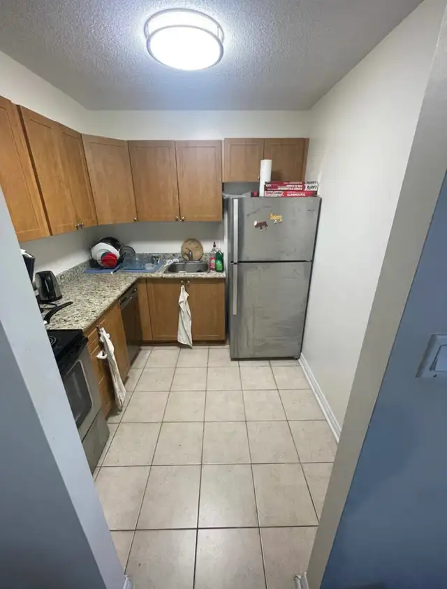 1 Bedroom in a 2 Bedroom Apartment in Short Term Rentals in Ottawa - Image 7