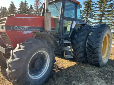 Case 3394. Very good condition, never used in the winter, original owner. 20.8x 42 radials. Inside t...
