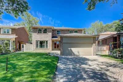 4 Bedroom 3 Bath Dufferin/Steeles $3250+++