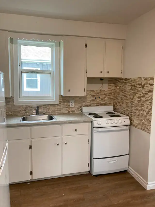 2 Bedrooms ground  floor apartment available June 1st in Long Term Rentals in Summerside - Image 4