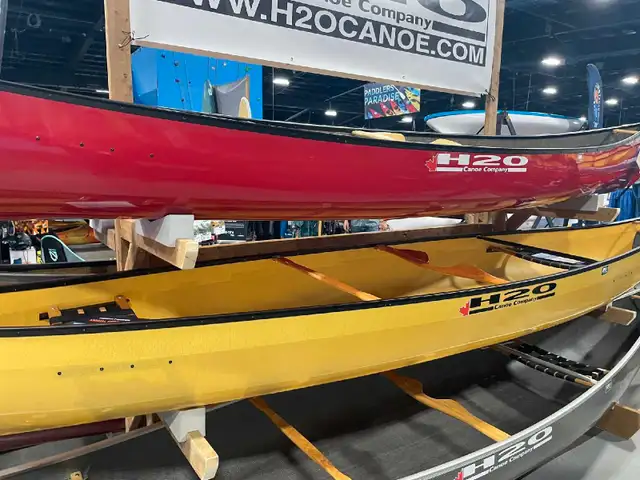 Kevlar / Carbon Canoes in Other in Moncton - Image 8